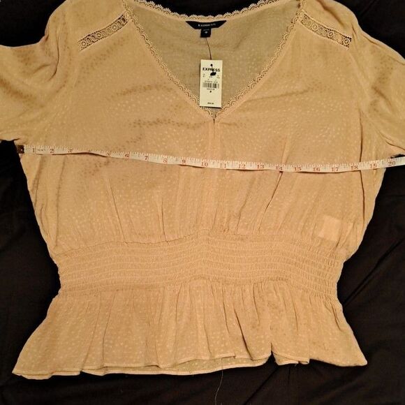 New Express Banded & Flare Long Sleeve Blouse Rose-Colored Size Medium - Picture 5 of 12